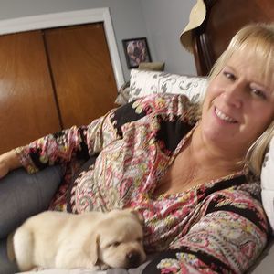 Meet your Posher, Frida